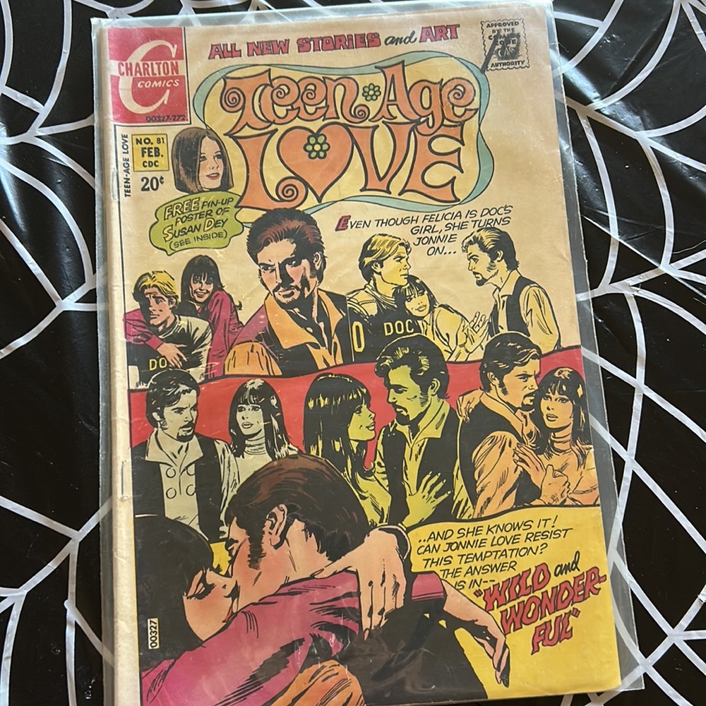 Lot of 12 Vintage Comic Books - Picture 8 of 14
